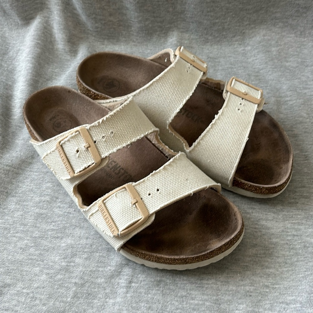 Birkenstock Arizona Slides- Size 39